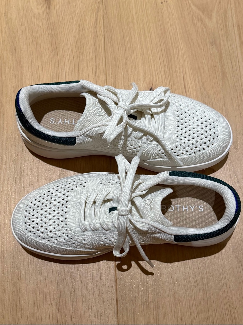 Rothy's White Knit The Court Sneaker sz 7.5, Birdie - Like New